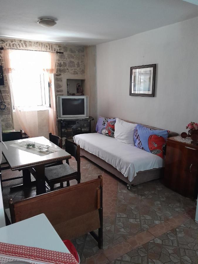 Apartment Radovic โกตอร์ ภายนอก รูปภาพ